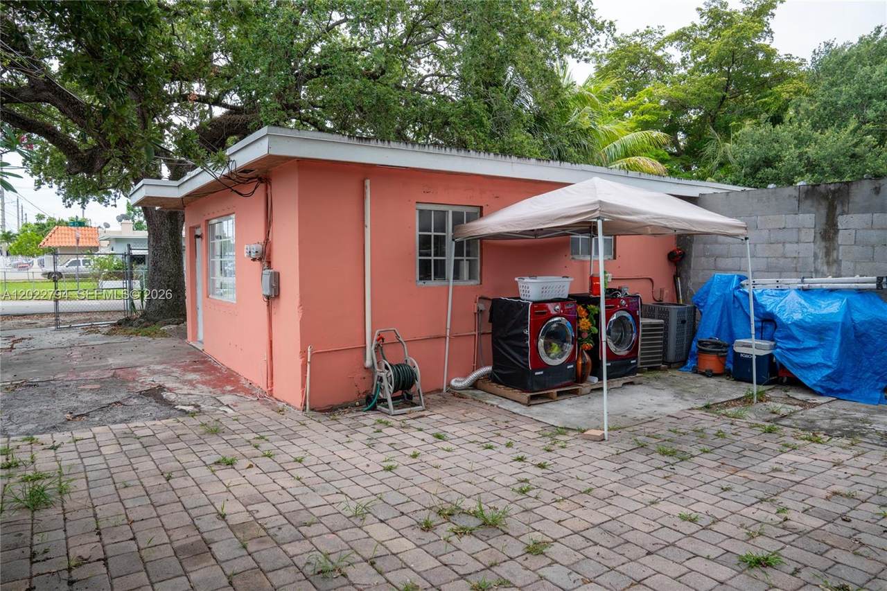https://bt-photos.global.ssl.fastly.net/miami/1280_boomver_2_A12022794-2.jpg