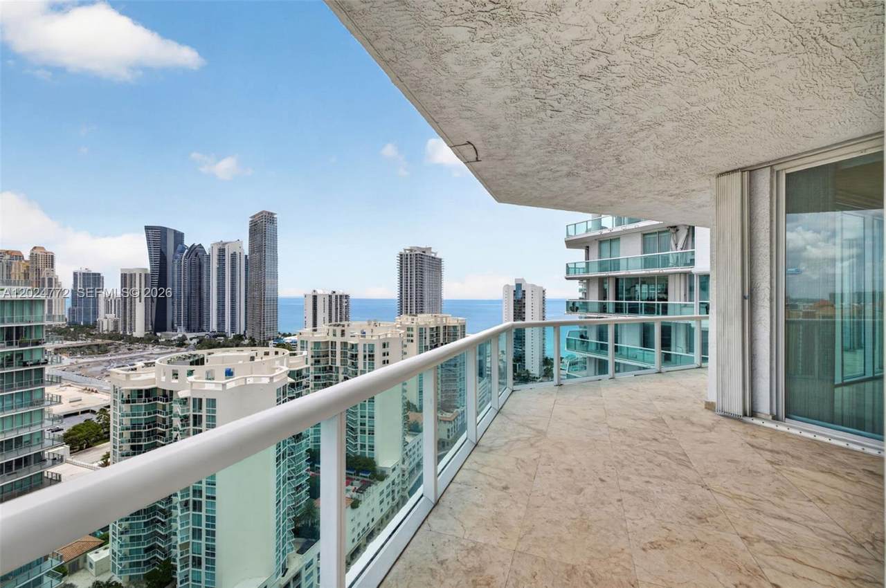 https://bt-photos.global.ssl.fastly.net/miami/1280_boomver_2_A12024772-2.jpg