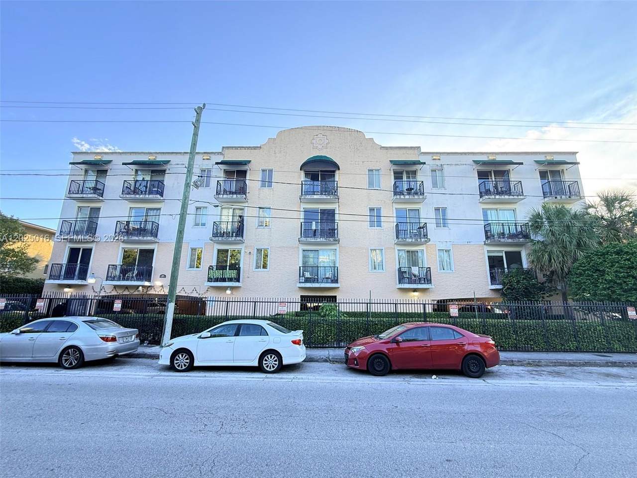 400 2nd St - Photo 1