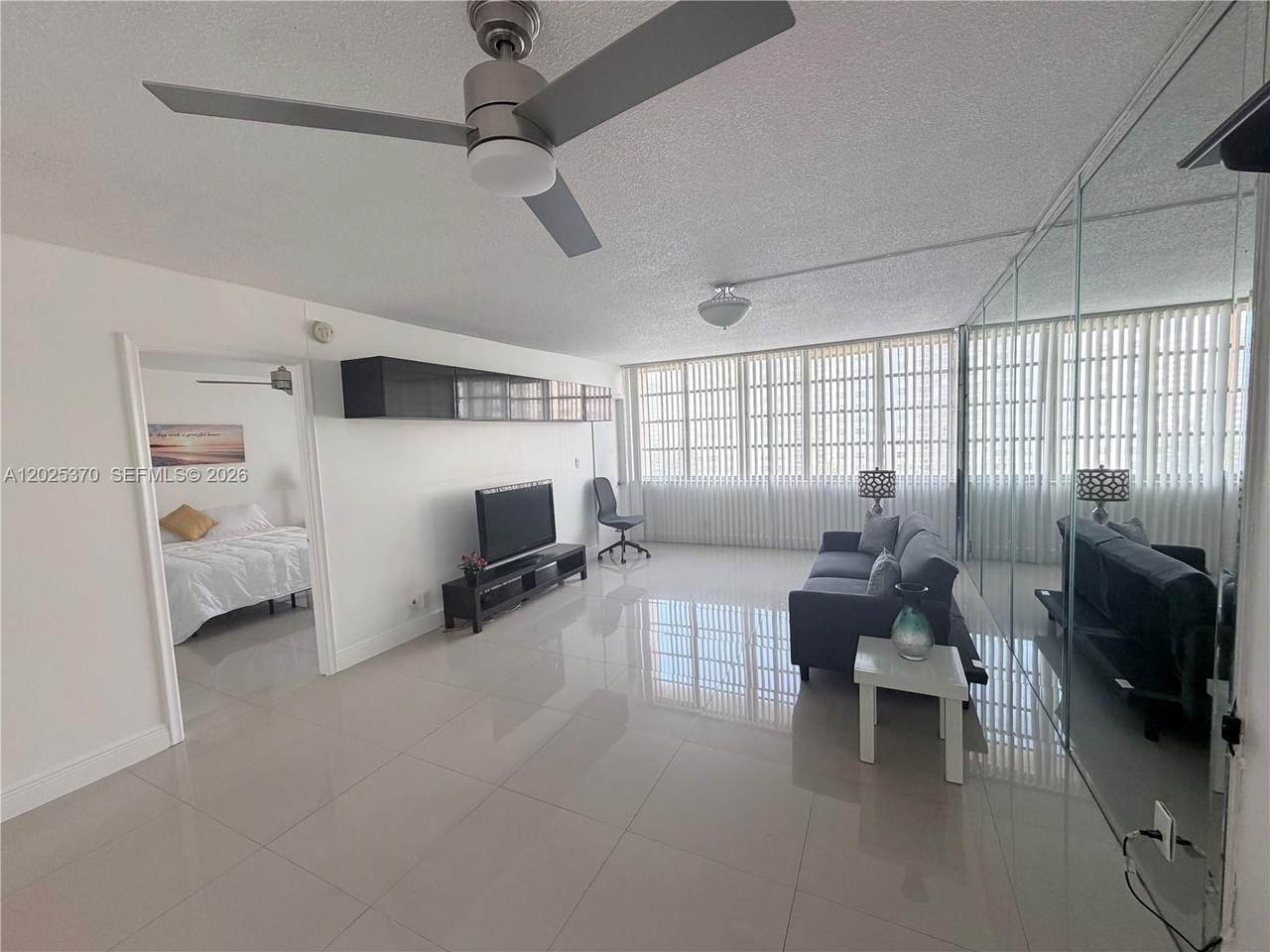 1825 Ocean Dr - Photo 1