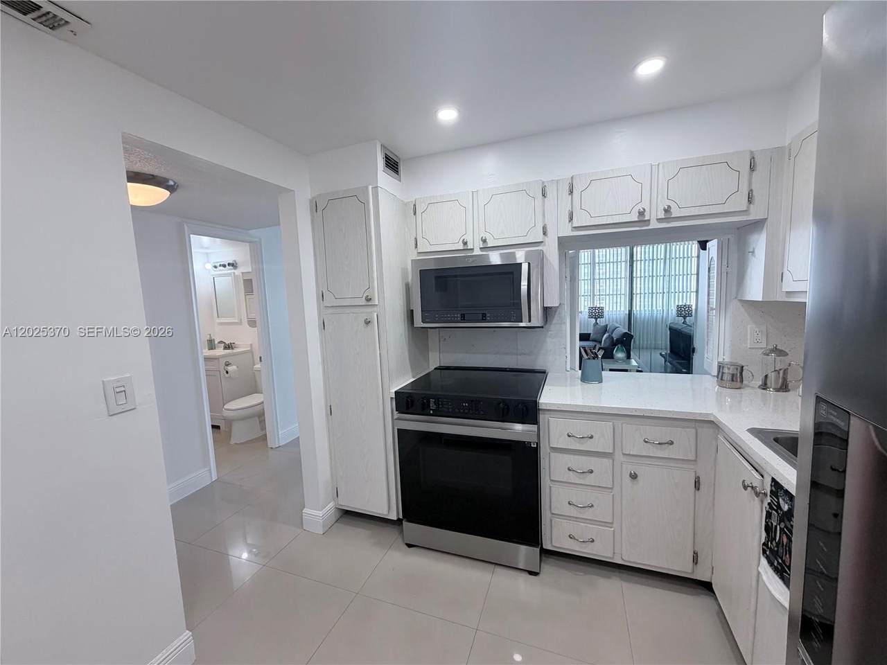 https://bt-photos.global.ssl.fastly.net/miami/1280_boomver_2_A12025370-2.jpg