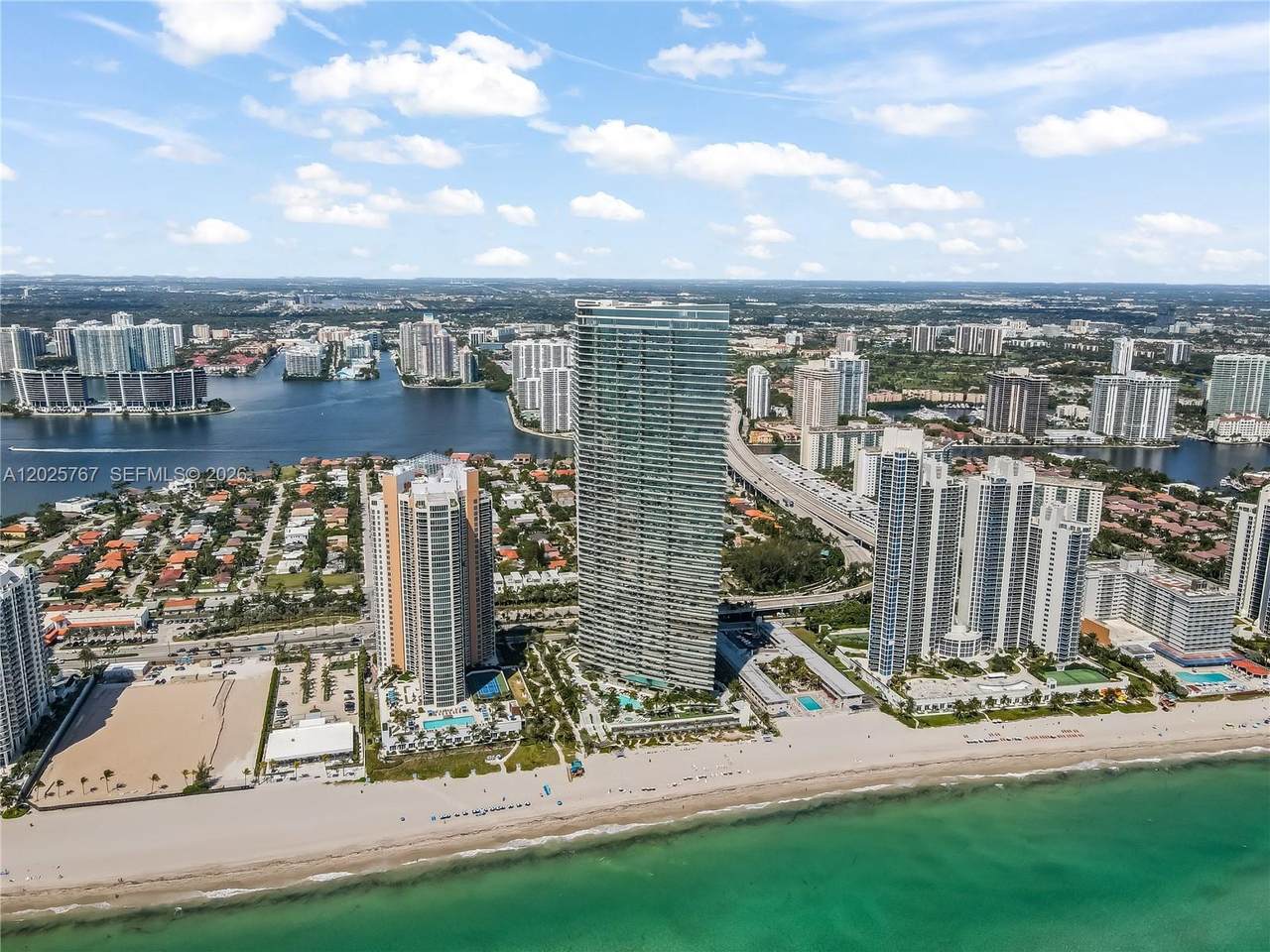 https://bt-photos.global.ssl.fastly.net/miami/1280_boomver_2_A12025767-2.jpg