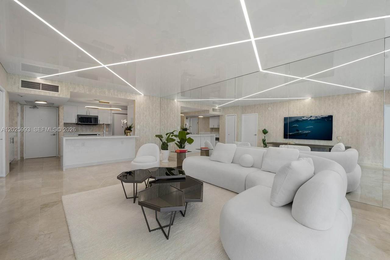 https://bt-photos.global.ssl.fastly.net/miami/1280_boomver_1_A12025993-2.jpg