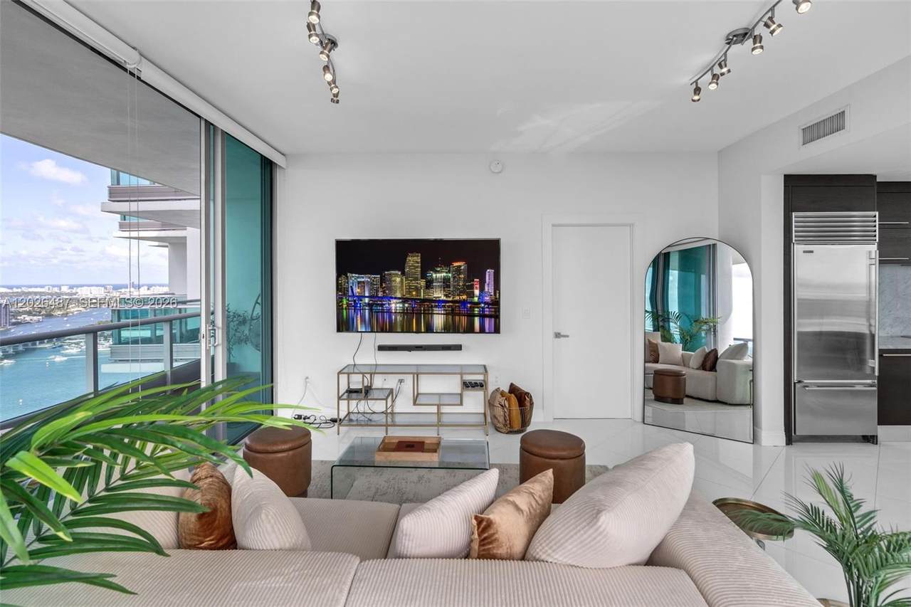 https://bt-photos.global.ssl.fastly.net/miami/1280_boomver_2_A12026487-2.jpg