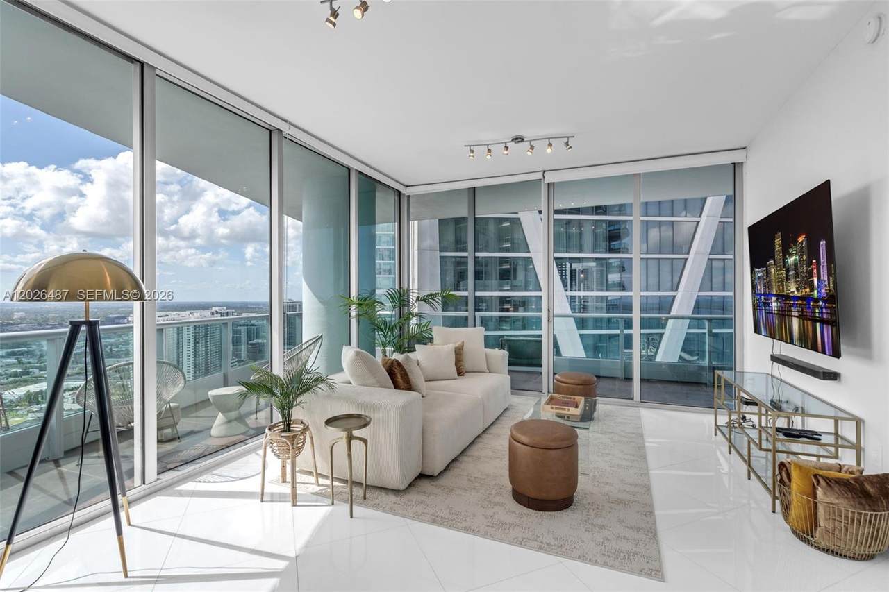https://bt-photos.global.ssl.fastly.net/miami/1280_boomver_2_A12026487-2.jpg
