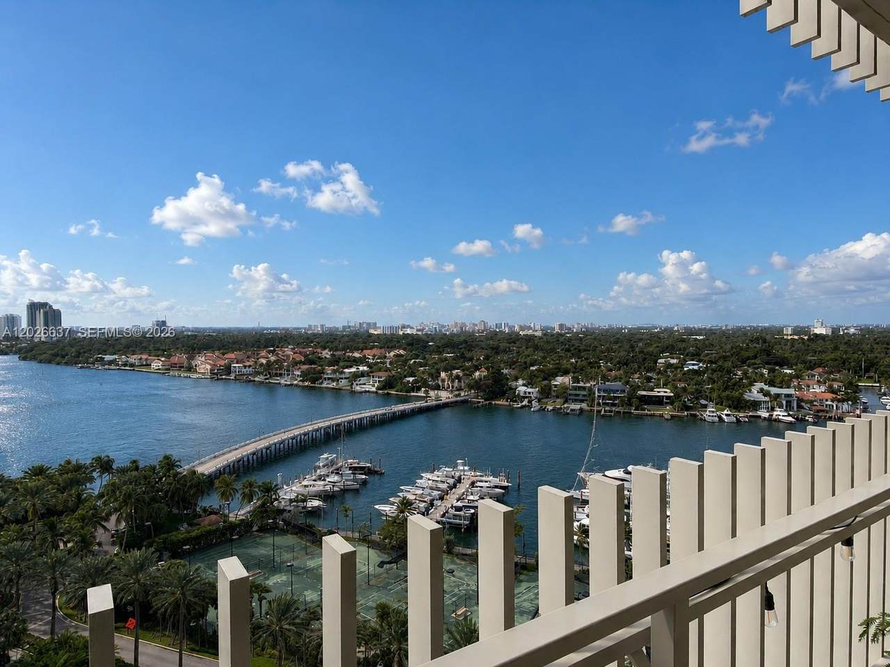 https://bt-photos.global.ssl.fastly.net/miami/1280_boomver_1_A12026637-2.jpg