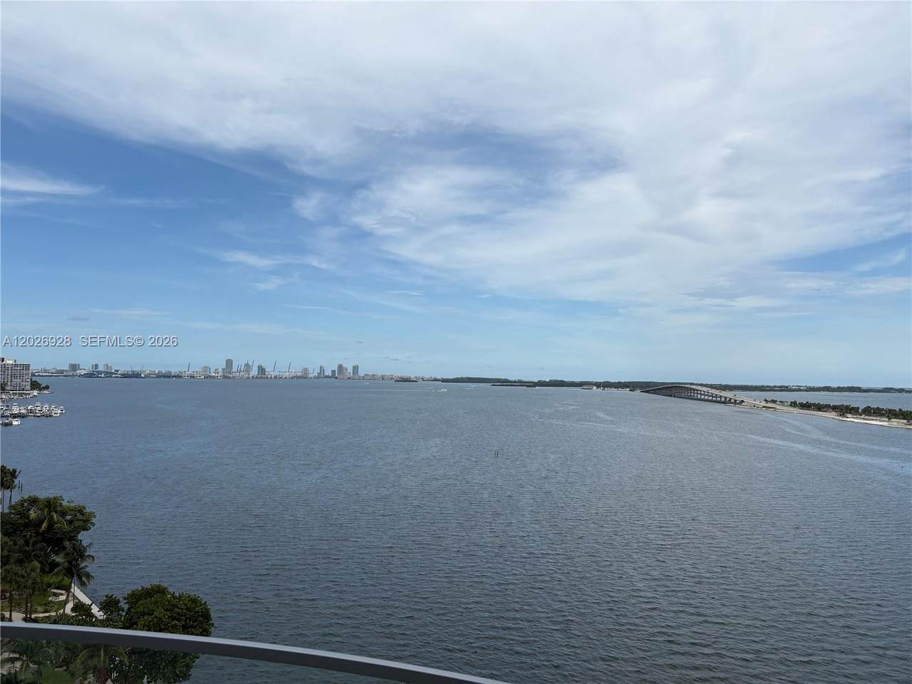 https://bt-photos.global.ssl.fastly.net/miami/1280_boomver_2_A12026928-2.jpg