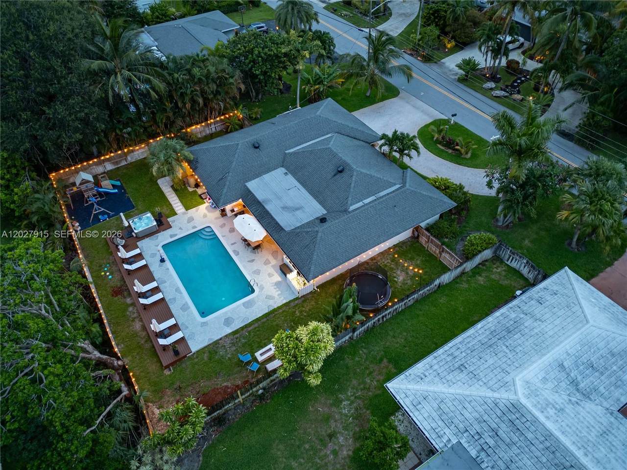 8101 Lake Dr - Photo 1
