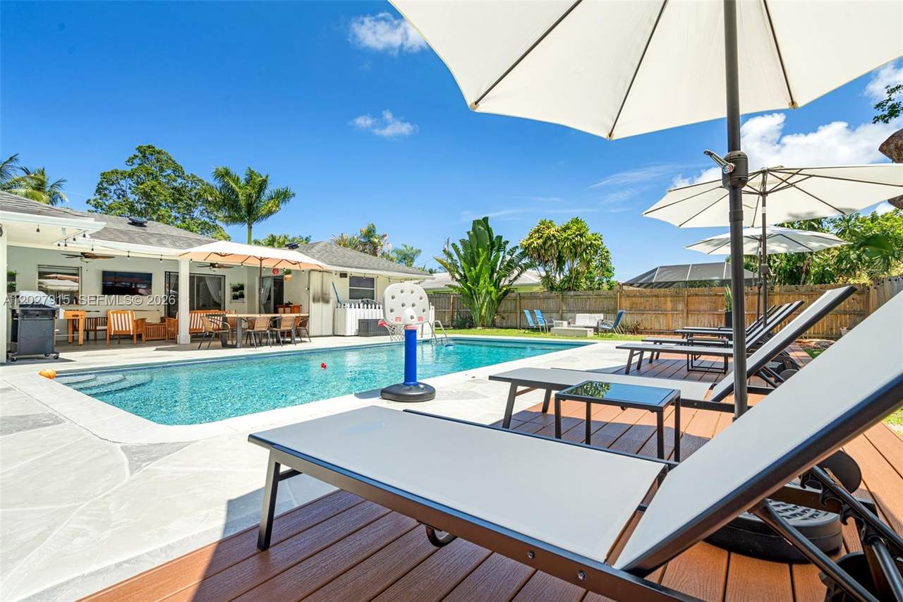 https://bt-photos.global.ssl.fastly.net/miami/1280_boomver_2_A12027915-2.jpg