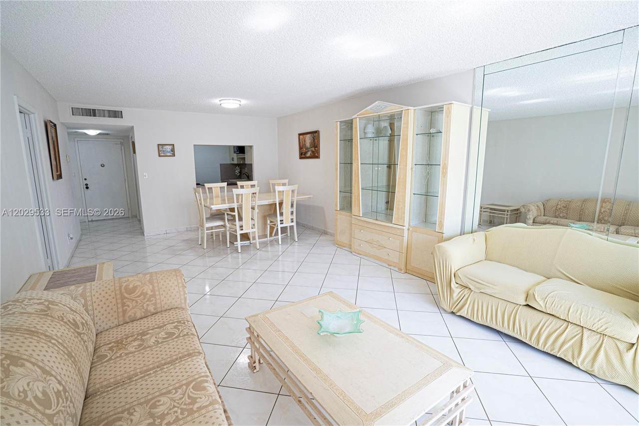 https://bt-photos.global.ssl.fastly.net/miami/1280_boomver_2_A12029533-2.jpg