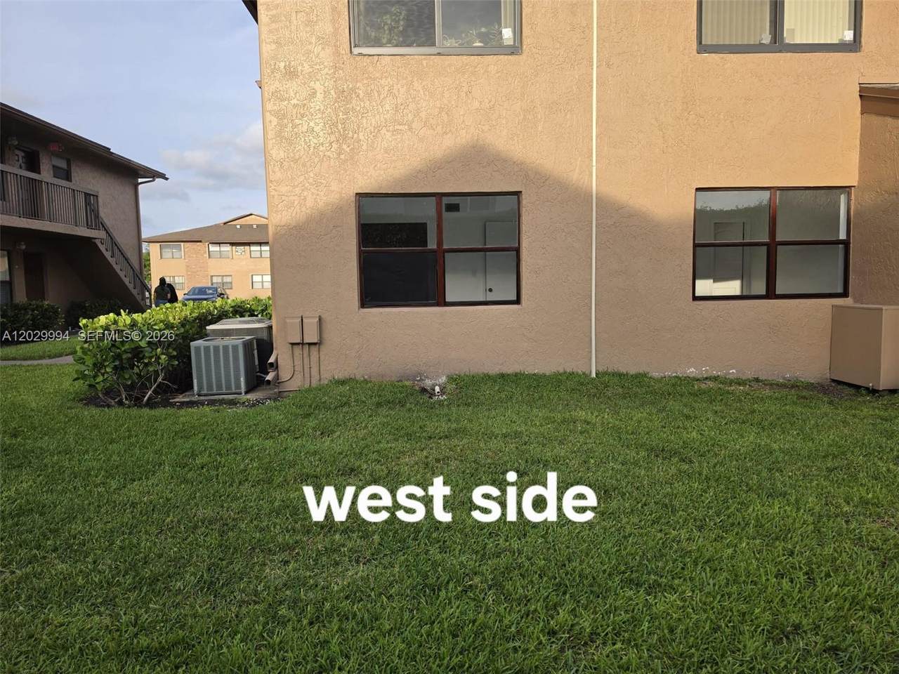 https://bt-photos.global.ssl.fastly.net/miami/1280_boomver_2_A12029994-2.jpg