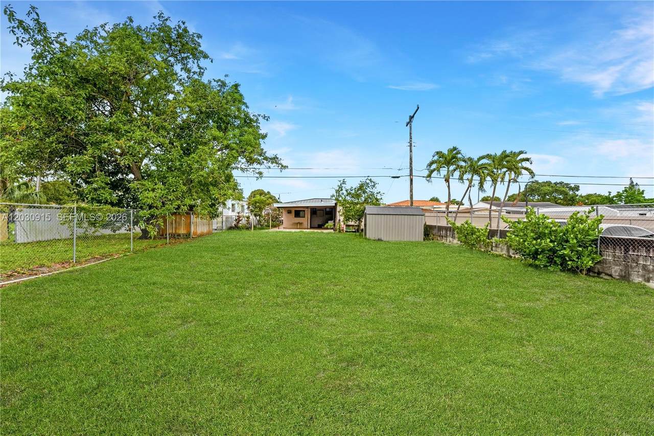https://bt-photos.global.ssl.fastly.net/miami/1280_boomver_2_A12030915-2.jpg