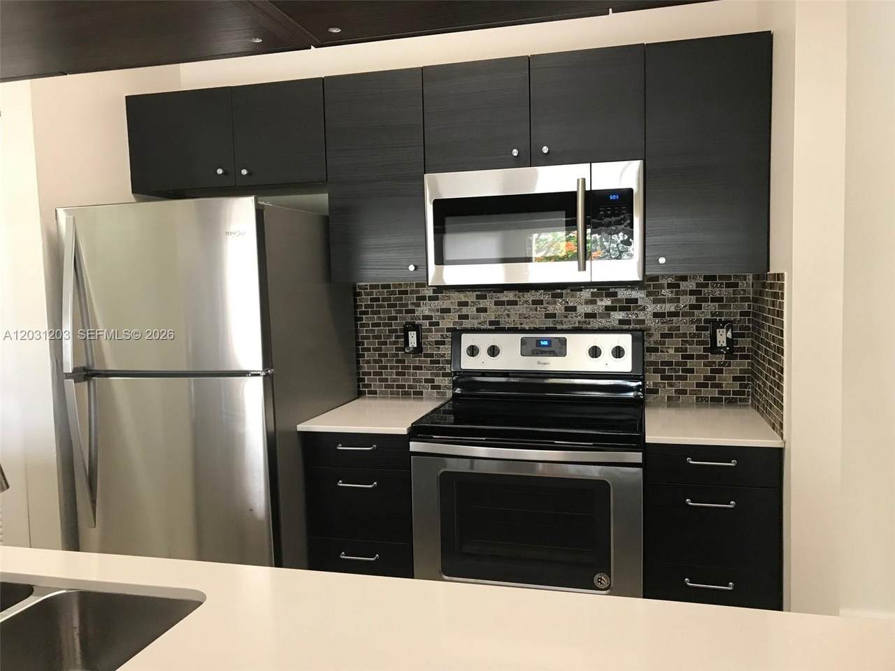 https://bt-photos.global.ssl.fastly.net/miami/1280_boomver_1_A12031203-2.jpg
