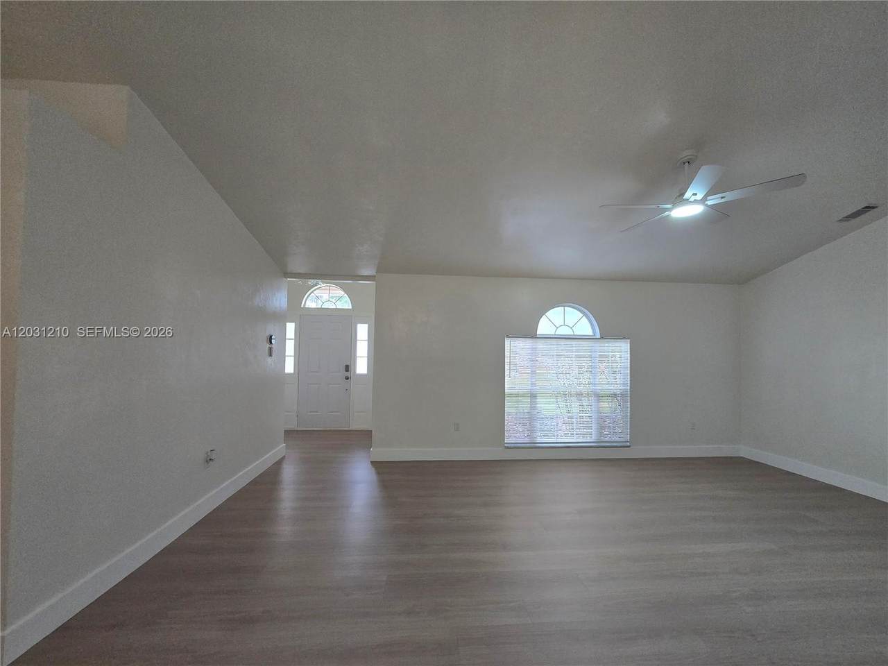 https://bt-photos.global.ssl.fastly.net/miami/1280_boomver_2_A12031210-2.jpg