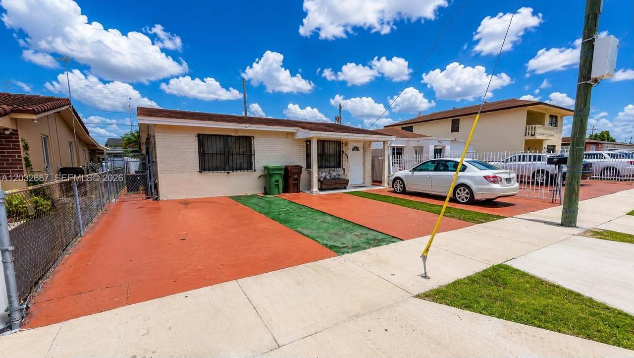 4596 8th Ct - Photo 1