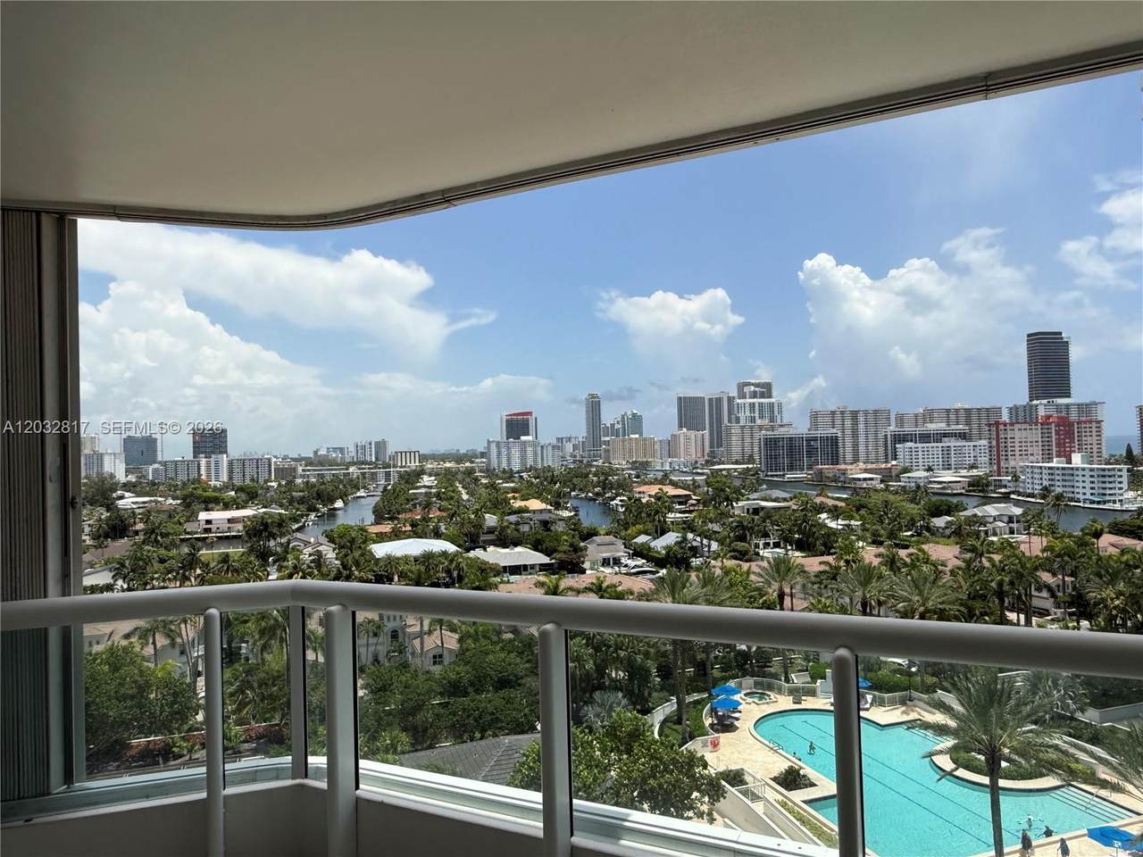 https://bt-photos.global.ssl.fastly.net/miami/1280_boomver_2_A12032817-2.jpg
