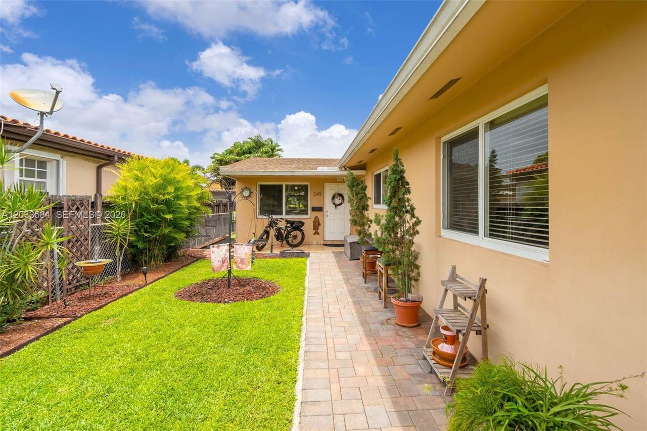 https://bt-photos.global.ssl.fastly.net/miami/1280_boomver_2_A12033584-2.jpg