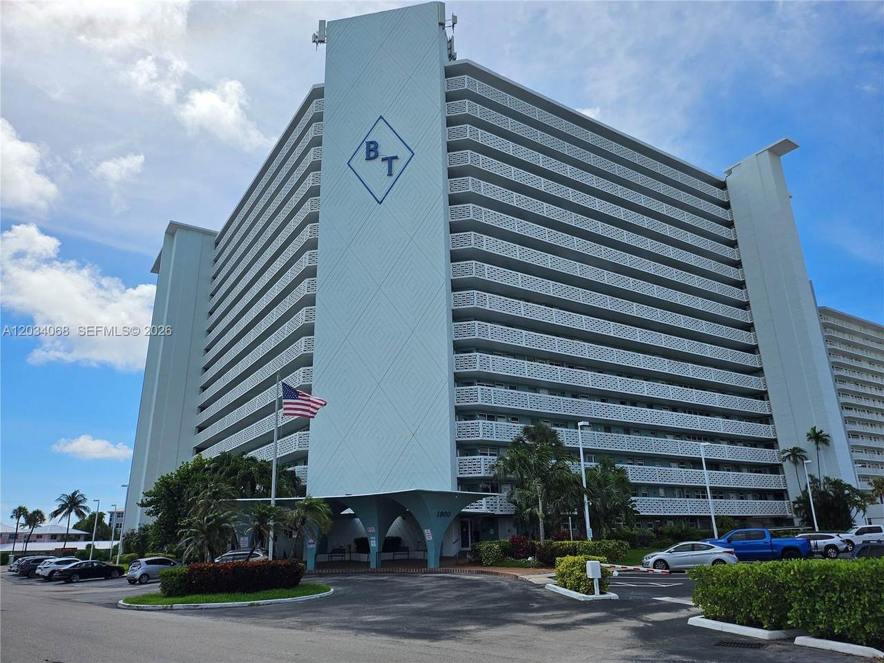 1900 Ocean Dr - Photo 1