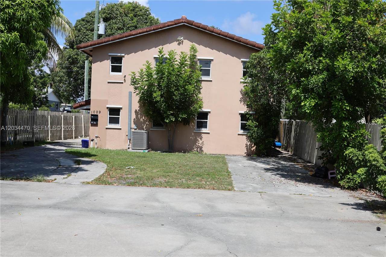 https://bt-photos.global.ssl.fastly.net/miami/1280_boomver_1_A12034470-2.jpg
