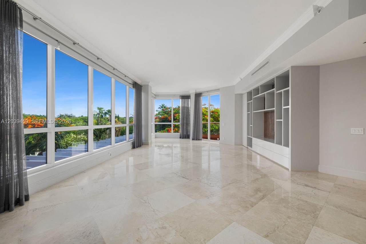 https://bt-photos.global.ssl.fastly.net/miami/1280_boomver_2_A12039459-2.jpg