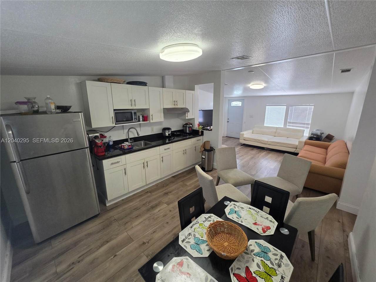 1529 131 Avenue - Photo 1