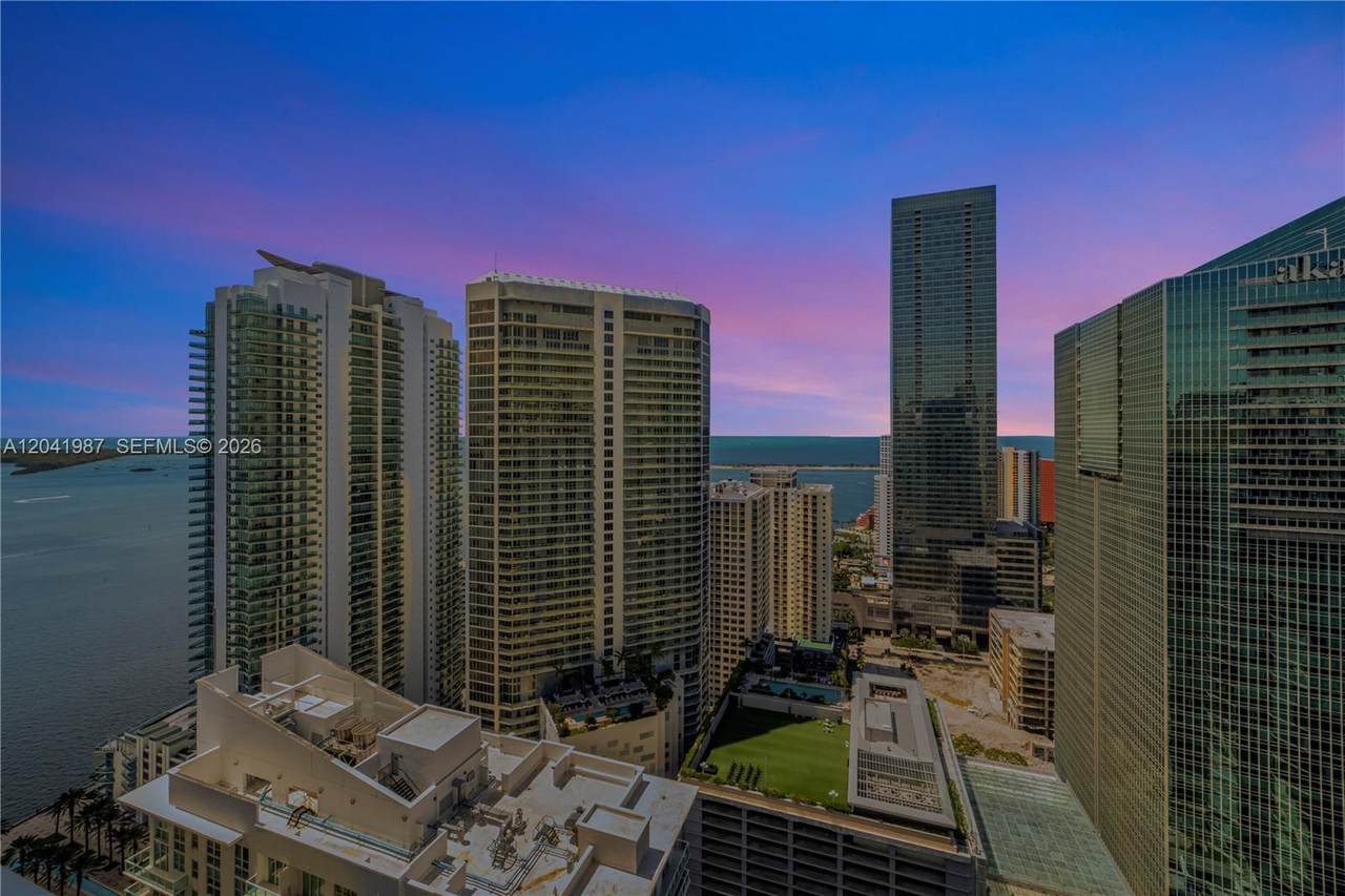1200 Brickell Bay Dr - Photo 1