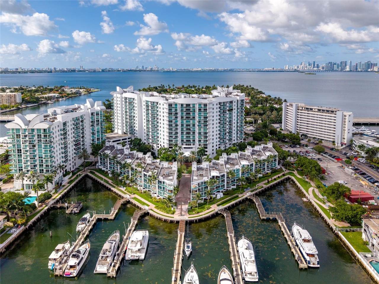 https://bt-photos.global.ssl.fastly.net/miami/1280_boomver_2_A12042100-2.jpg