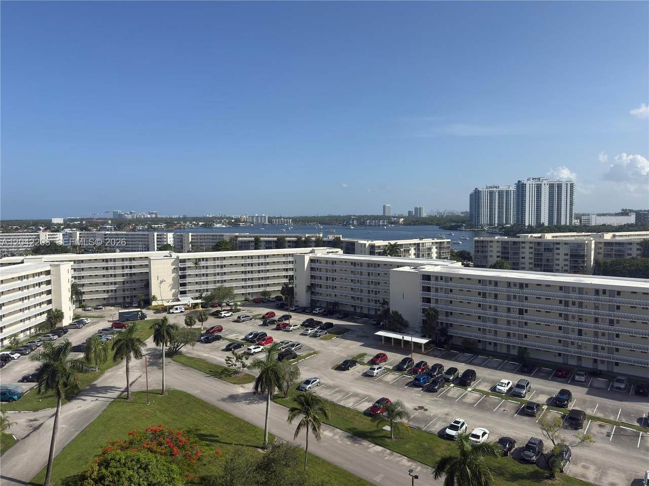 https://bt-photos.global.ssl.fastly.net/miami/1280_boomver_2_A12042208-2.jpg