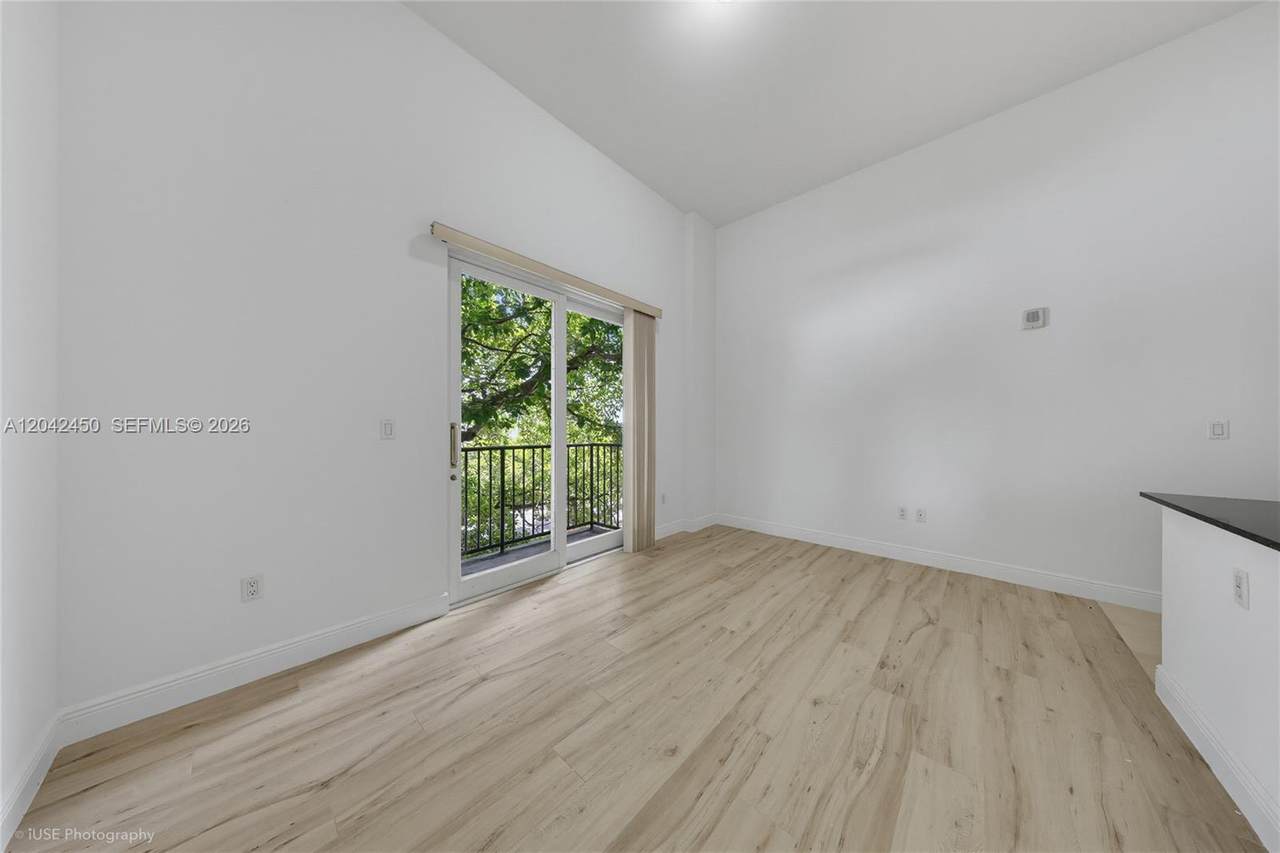 https://bt-photos.global.ssl.fastly.net/miami/1280_boomver_2_A12042450-2.jpg