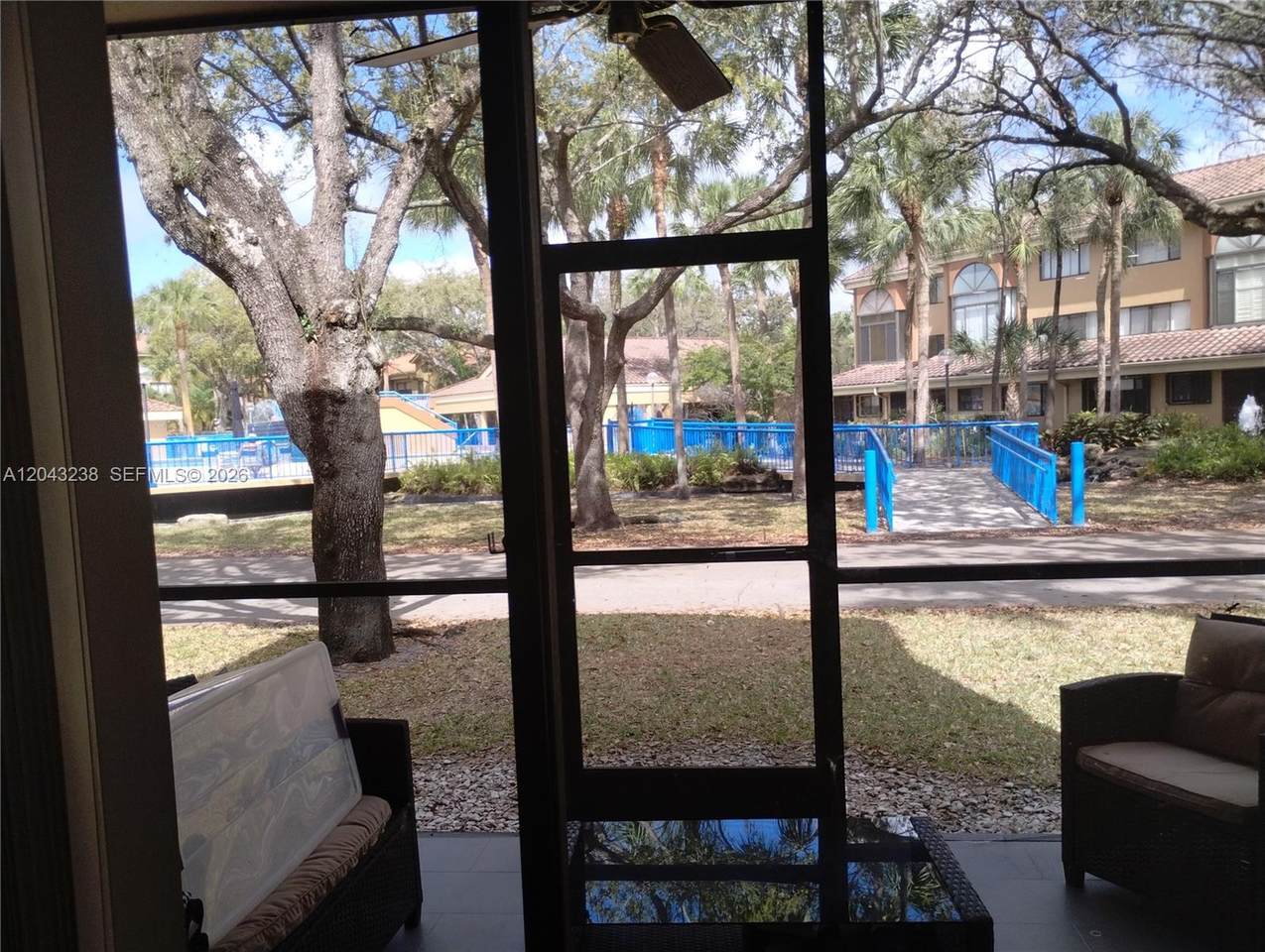 https://bt-photos.global.ssl.fastly.net/miami/orig_boomver_2_A12043238-2.jpg