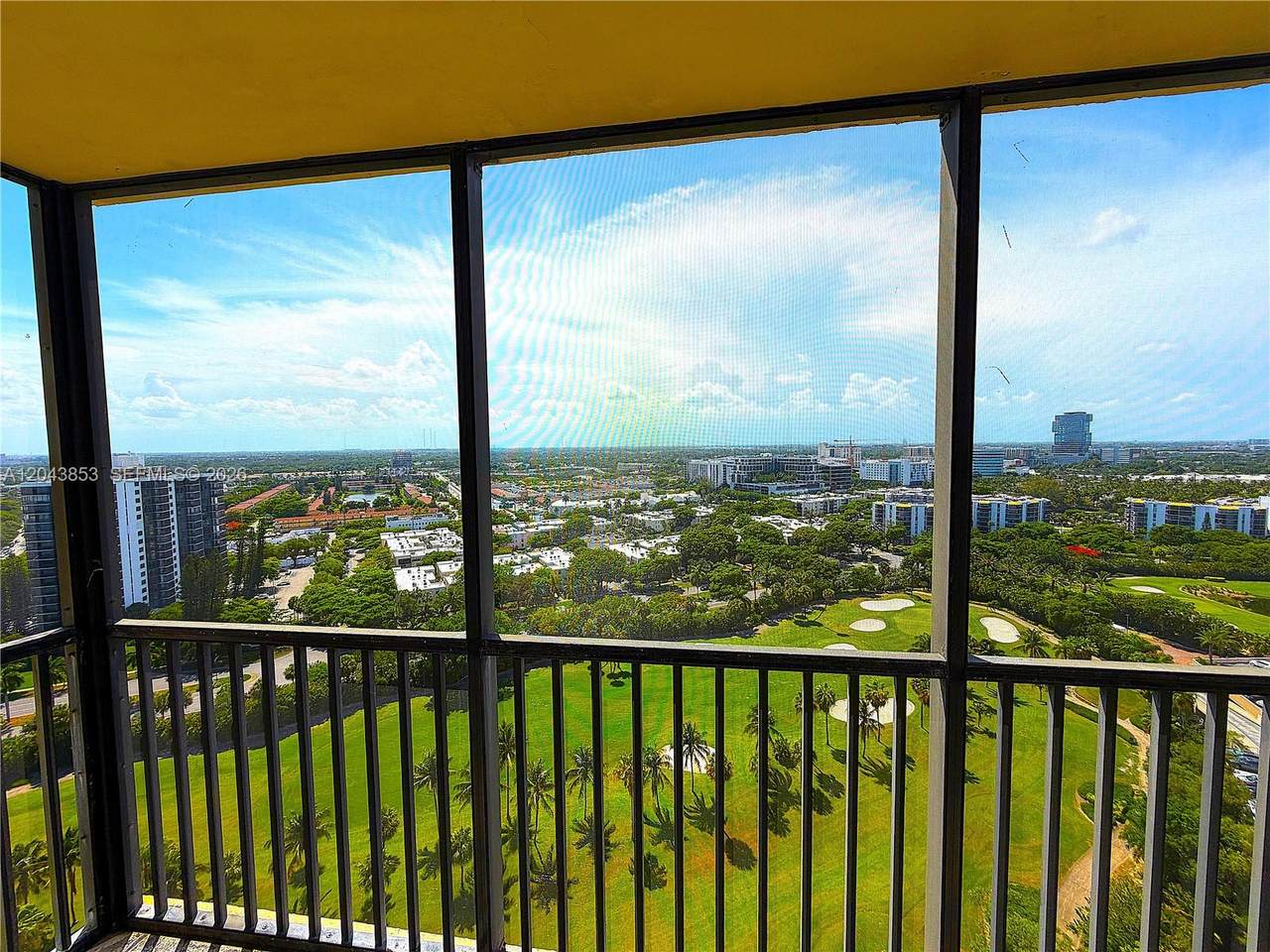 https://bt-photos.global.ssl.fastly.net/miami/1280_boomver_2_A12043853-2.jpg