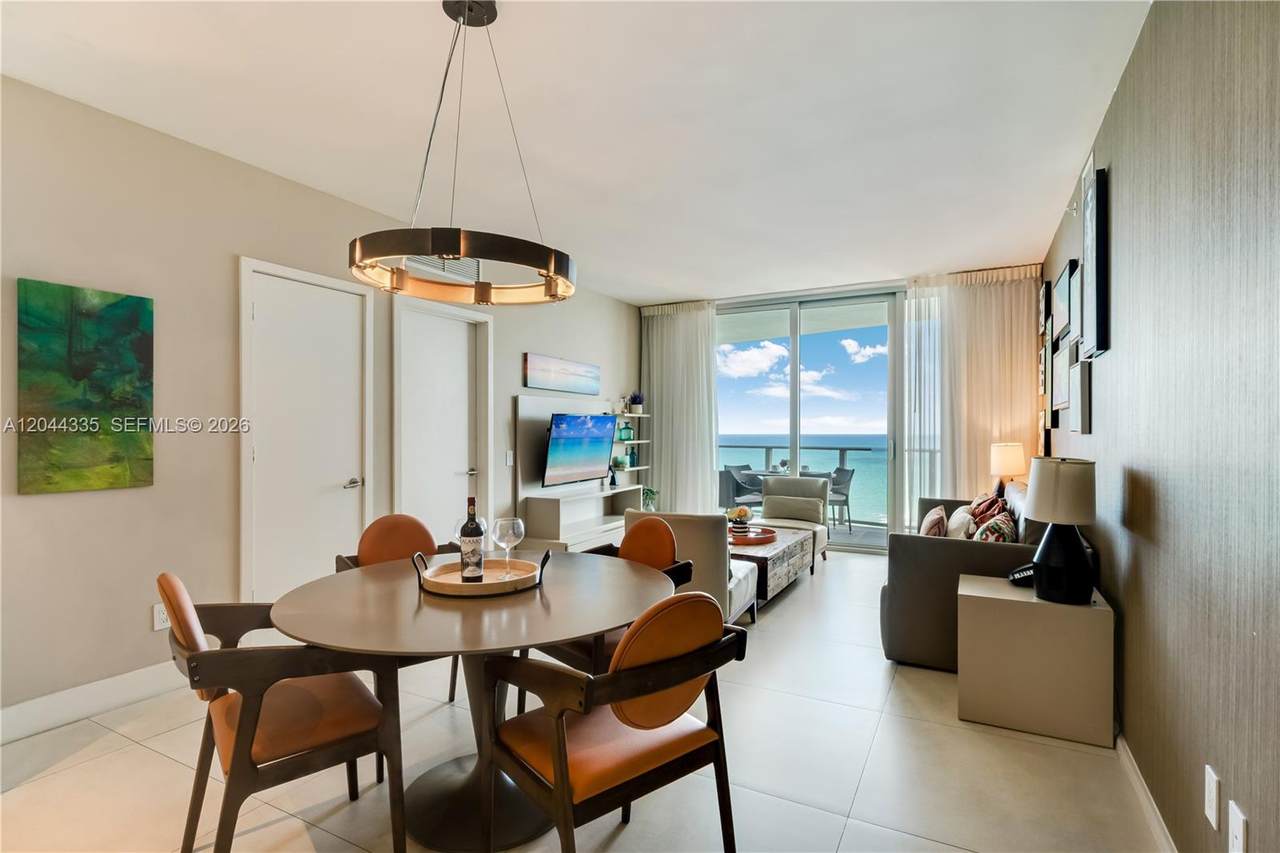 4111 Ocean Dr - Photo 1