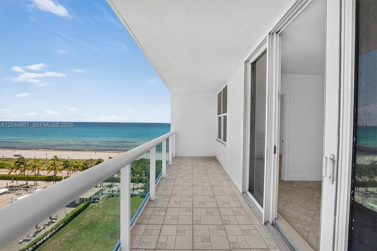 https://bt-photos.global.ssl.fastly.net/miami/1280_boomver_2_A12044601-2.jpg