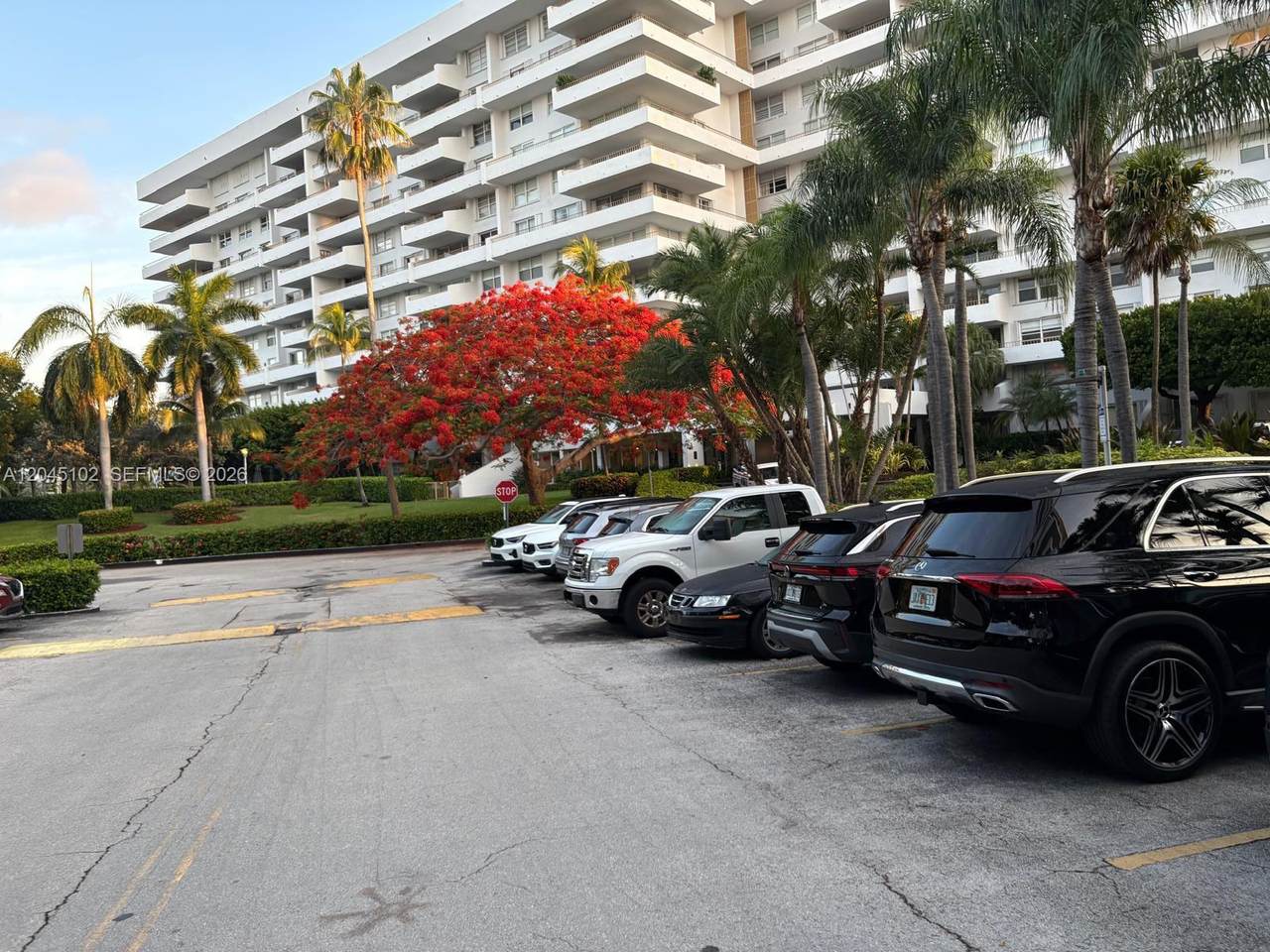 199 Ocean Lane Dr - Photo 1