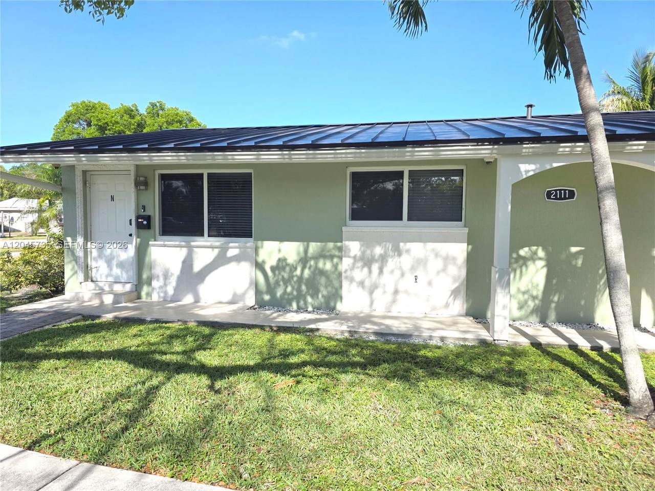 https://bt-photos.global.ssl.fastly.net/miami/1280_boomver_3_A12045735-2.jpg