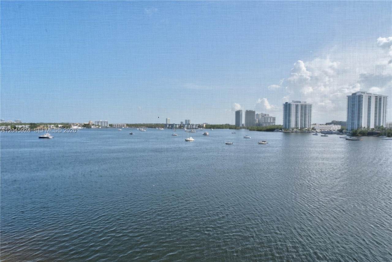 https://bt-photos.global.ssl.fastly.net/miami/1280_boomver_3_A12045924-2.jpg