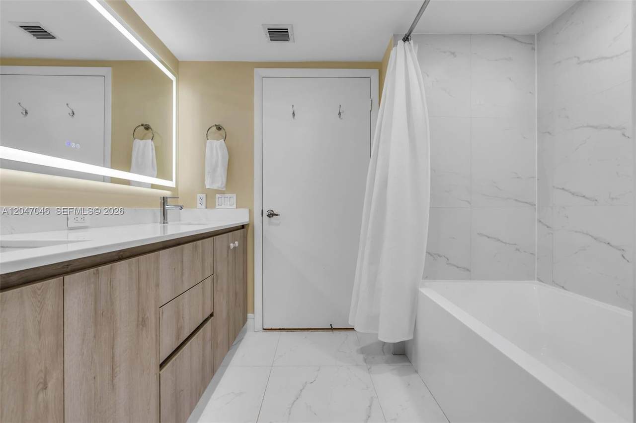 41 5th St - Photo 1