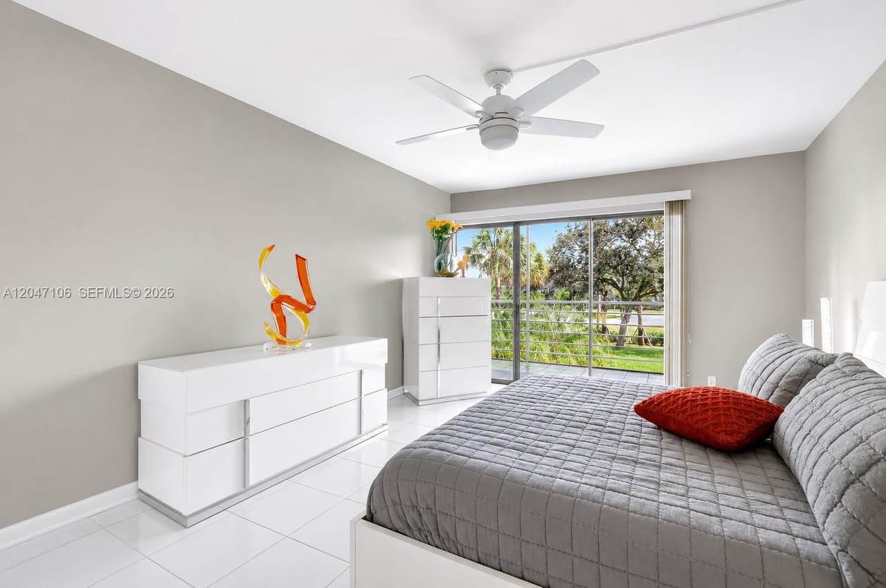 https://bt-photos.global.ssl.fastly.net/miami/1280_boomver_2_A12047106-2.jpg