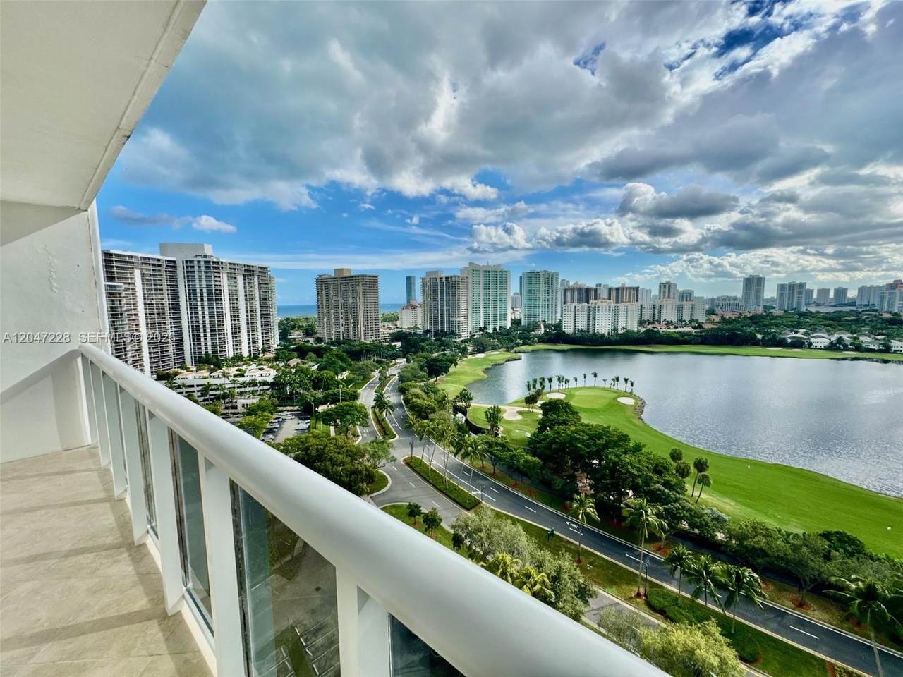 https://bt-photos.global.ssl.fastly.net/miami/1280_boomver_2_A12047228-2.jpg