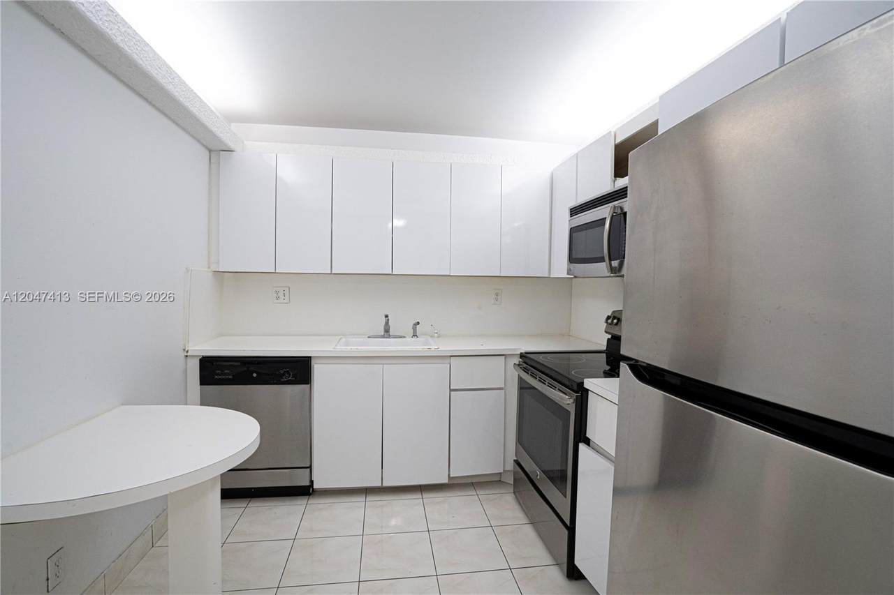 600 Three Islands Blvd - Photo 1