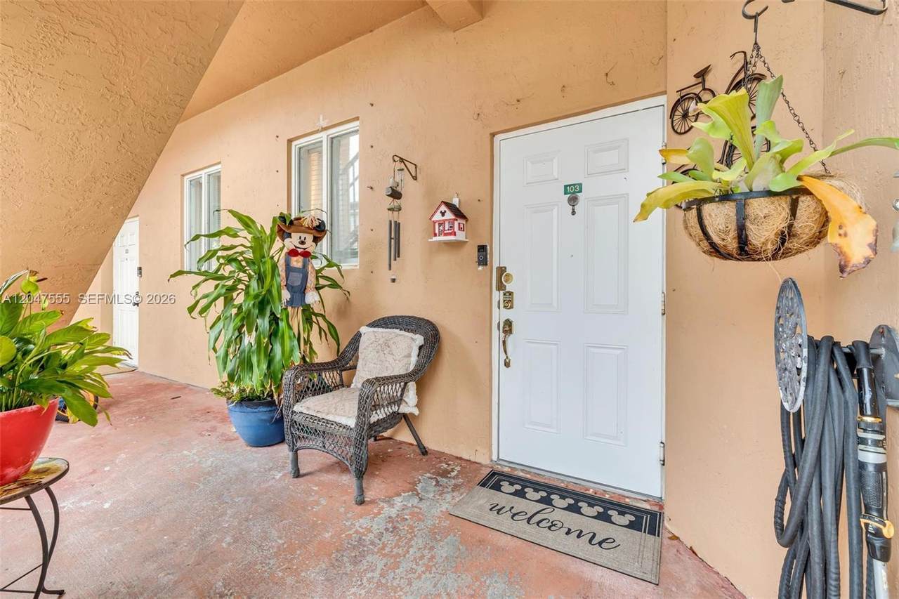 https://bt-photos.global.ssl.fastly.net/miami/1280_boomver_2_A12047555-2.jpg
