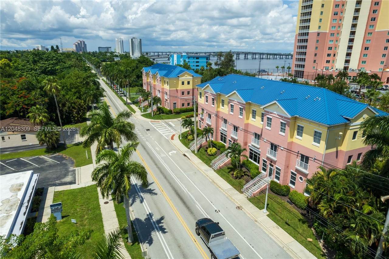 https://bt-photos.global.ssl.fastly.net/miami/1280_boomver_2_A12048309-2.jpg