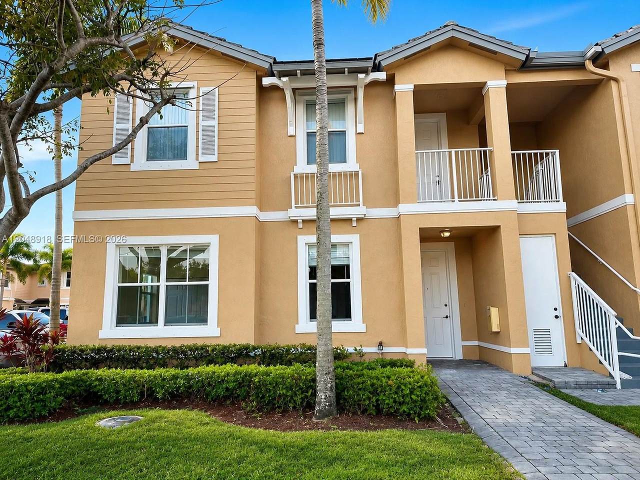230 29th Ave - Photo 1