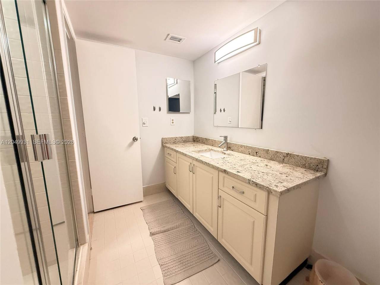 https://bt-photos.global.ssl.fastly.net/miami/1280_boomver_2_A12049931-2.jpg