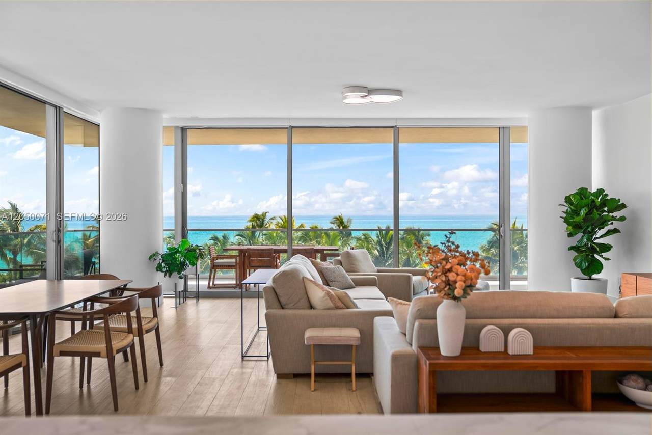 https://bt-photos.global.ssl.fastly.net/miami/orig_boomver_2_A12050071-2.jpg