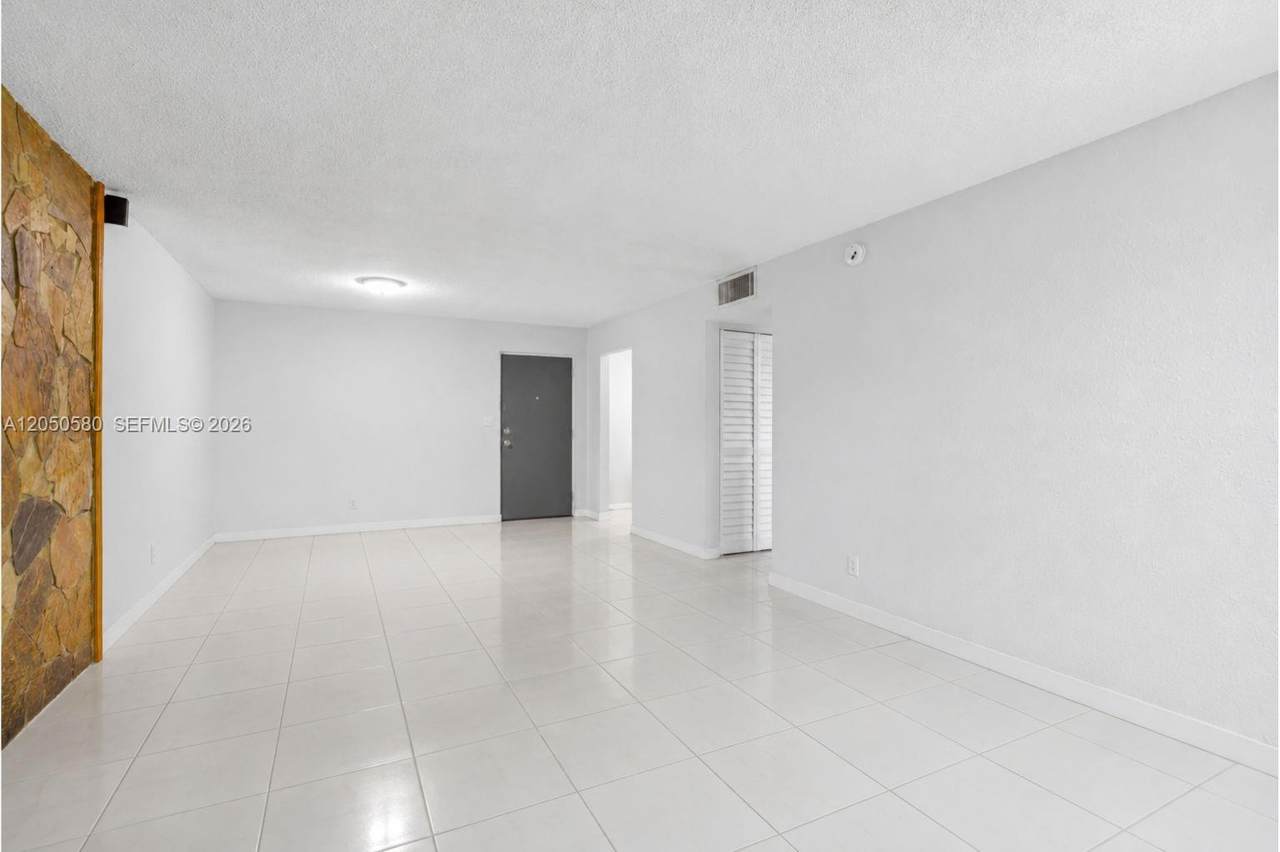 https://bt-photos.global.ssl.fastly.net/miami/1280_boomver_2_A12050580-2.jpg