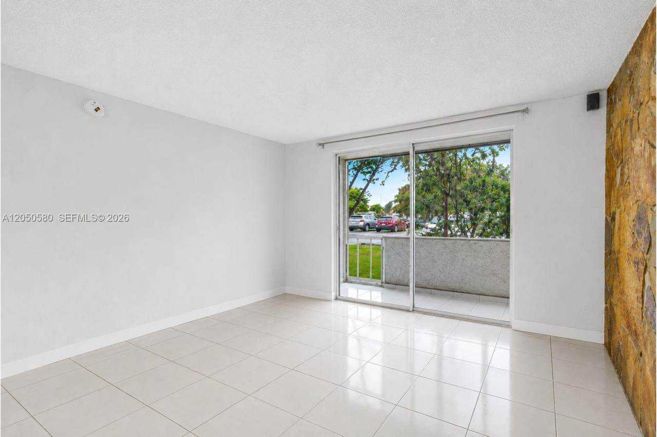 https://bt-photos.global.ssl.fastly.net/miami/1280_boomver_2_A12050580-2.jpg
