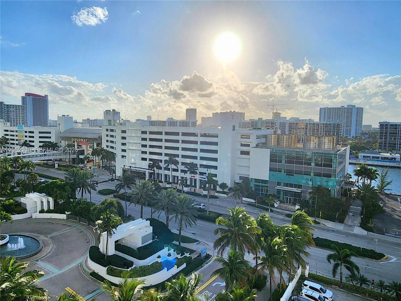 https://bt-photos.global.ssl.fastly.net/miami/1280_boomver_2_A12052119-2.jpg