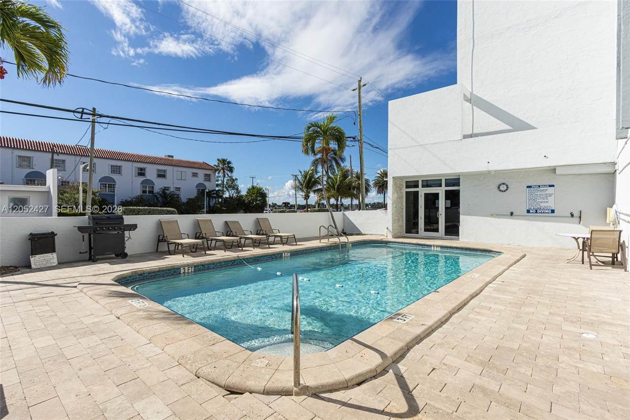 https://bt-photos.global.ssl.fastly.net/miami/1280_boomver_2_A12052427-2.jpg