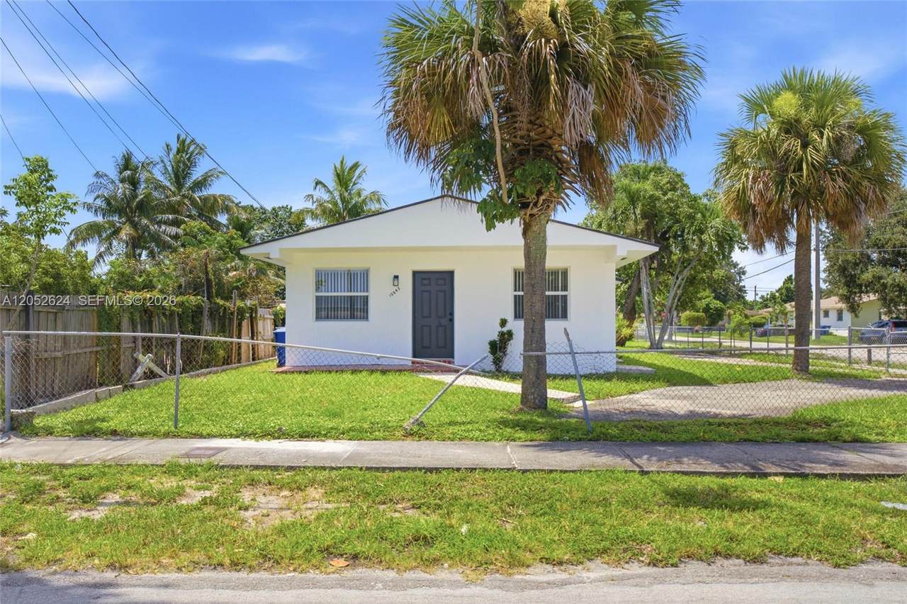 https://bt-photos.global.ssl.fastly.net/miami/1280_boomver_2_A12052624-2.jpg
